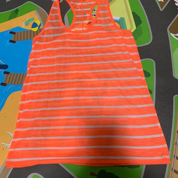 Top lot - Picture 10 of 11